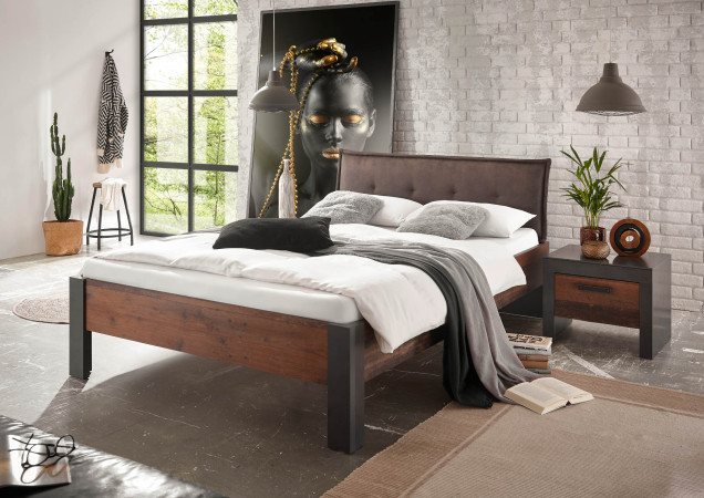 Bett 140x200 mit Polsterkopfteil + Nachtkommode used-look QUEENS